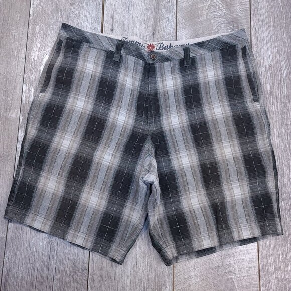 Tommy Bahama Shorts Mens Size 42 Black Plaid Linen Silk Lightweight Beach Travel - Picture 1 of 6